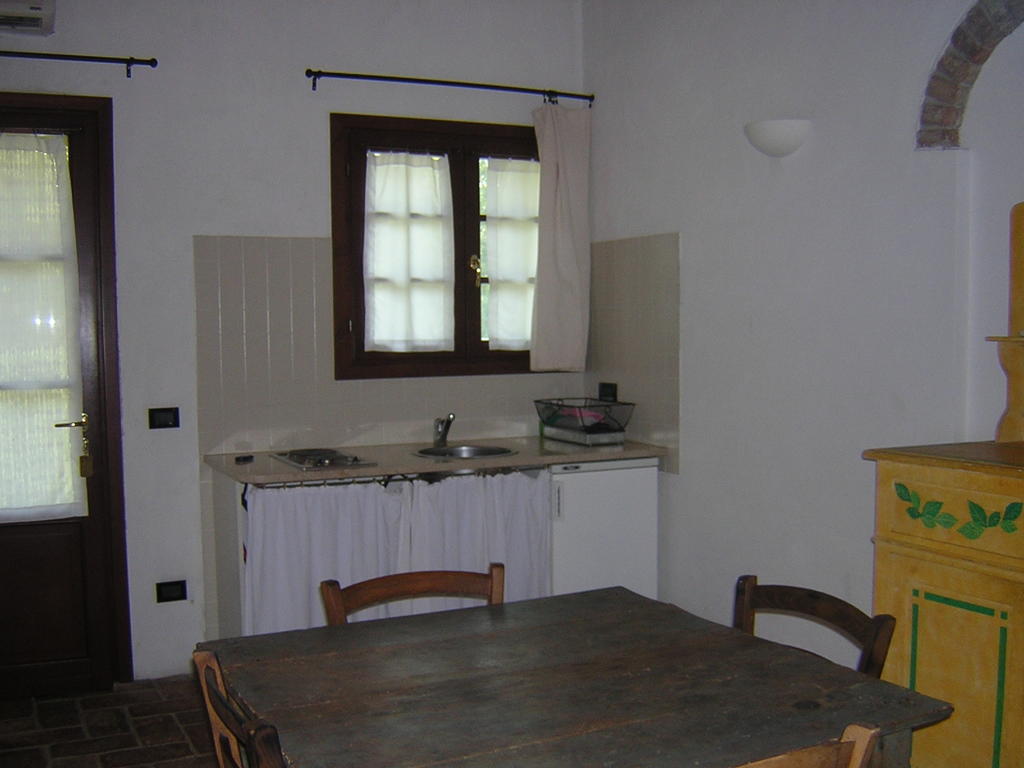 Agriturismo Trebisonda Country Resort Monzambano Bilik gambar