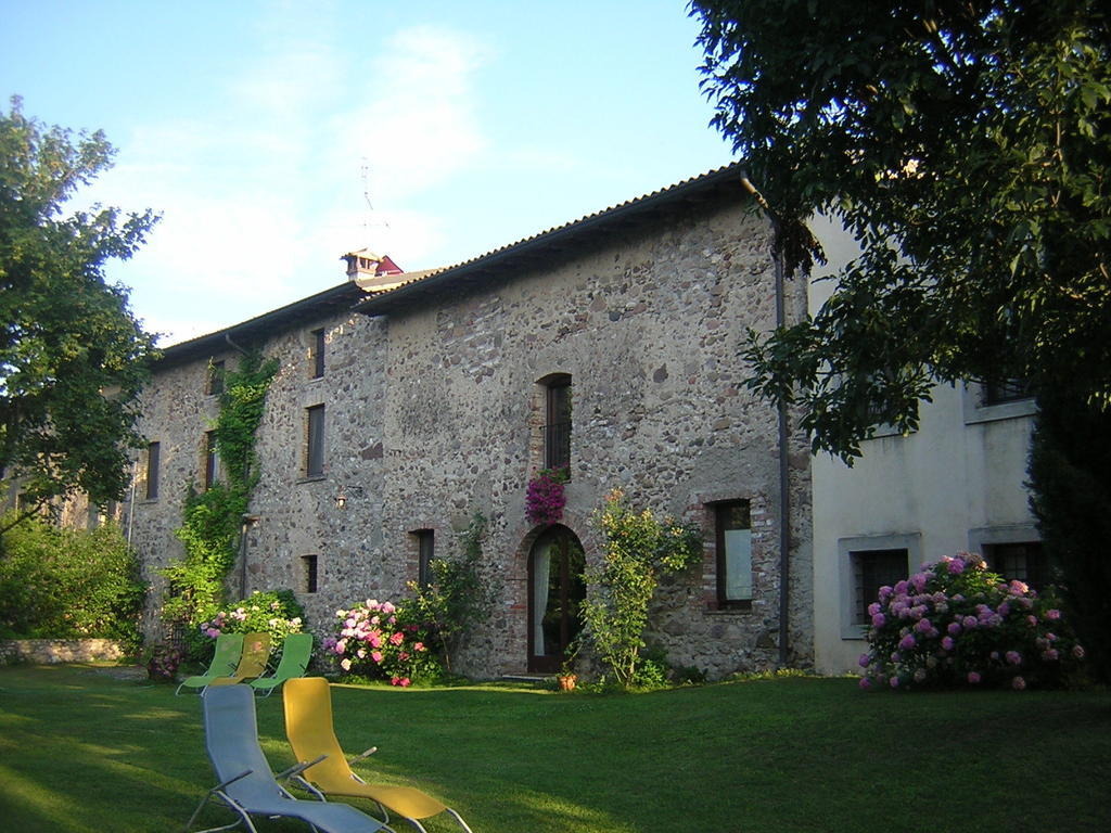 Agriturismo Trebisonda Country Resort Monzambano Luaran gambar