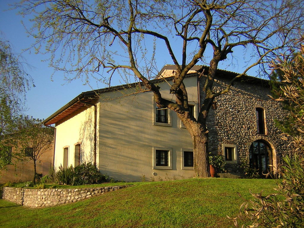 Agriturismo Trebisonda Country Resort Monzambano Bilik gambar