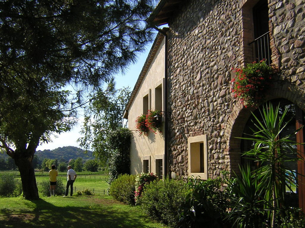 Agriturismo Trebisonda Country Resort Monzambano Luaran gambar
